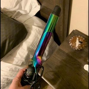 Hot tools extended length curling iron